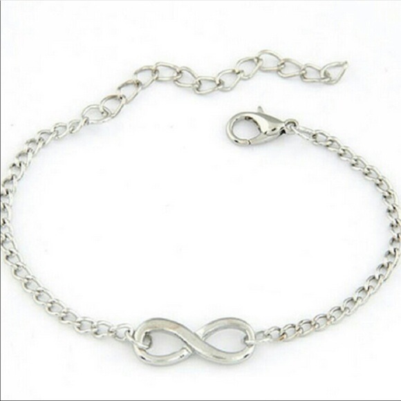 ✂️Silver infinity Charm Bracelet J23) - Picture 5 of 5